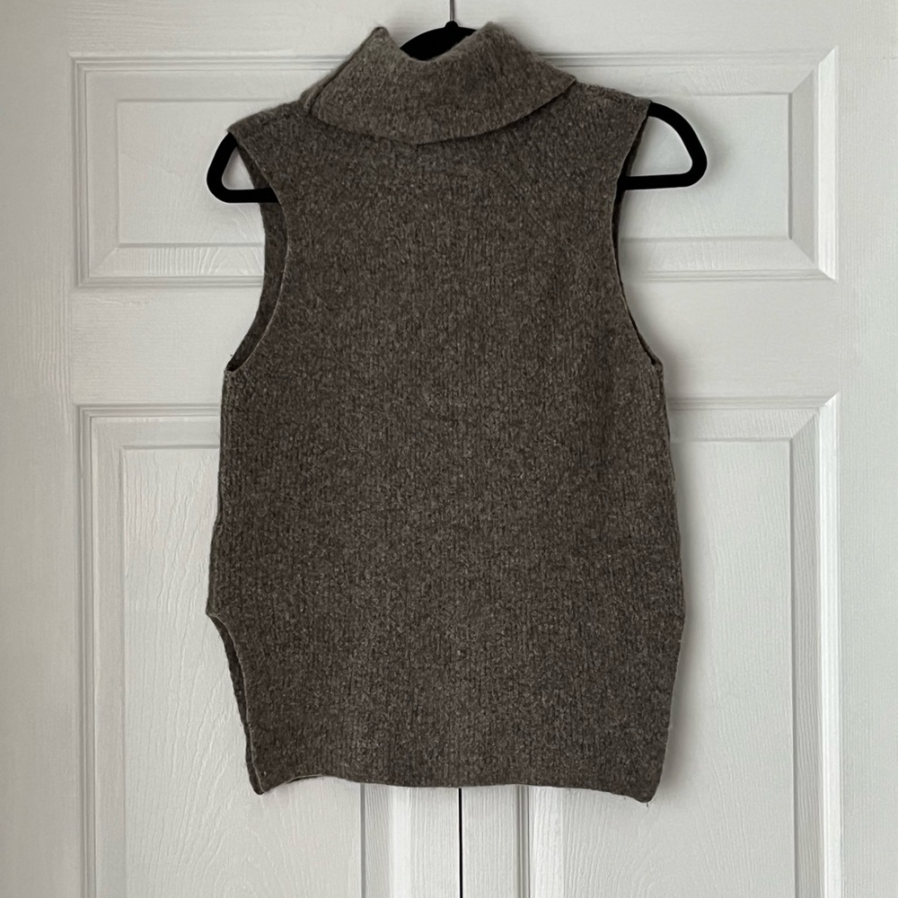 Community x Aritzia  - Wool Blend Turtleneck Sweater Vest in Taupe / Gray - Picture 6 of 8